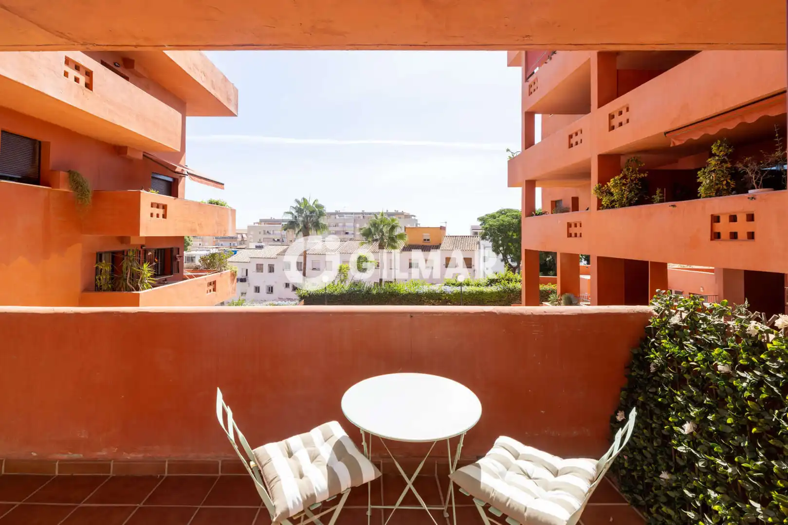 Vista exterior de Apartamento en venta en Estepona con Calefacción, Trastero y Piscina