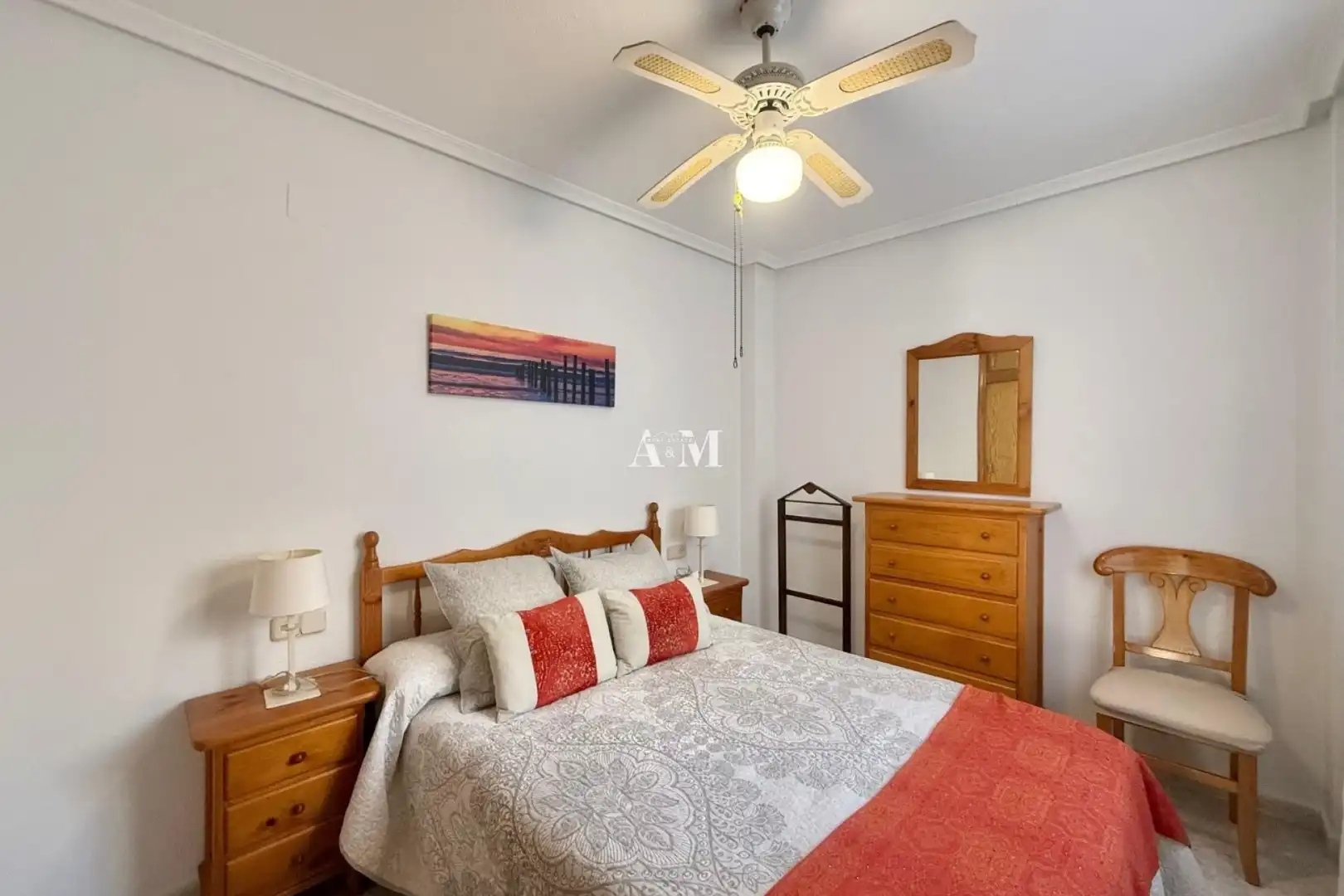 Schlafzimmer von Wohnung zur Miete in Guardamar del Segura mit Klimaanlage, Heizung und Terrasse