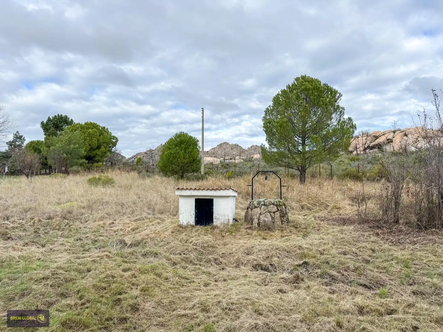 Casa adosada en venta en El Berrueco con Jardín privado, Trastero y Amueblado