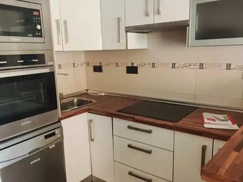 Flat for rent in Avenida España, 23, Centro