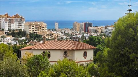 Foto 4 de Casa o chalet en venta en Avenida Palmeras las, Parque de la Paloma, Benalmádena