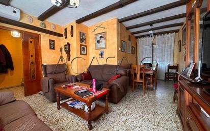 Living room of Single-family semi-detached for sale in Illescas  with Air Conditioner, Heating and Private garden