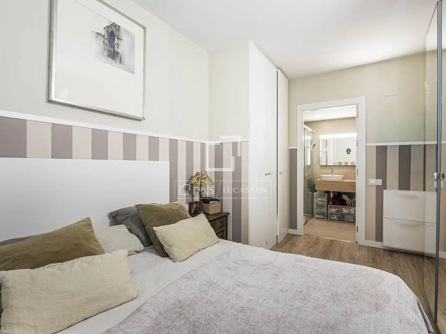 Schlafzimmer von Wohnung zum Verkauf in Sant Cugat del Vallès mit Klimaanlage, Terrasse und Schwimmbad