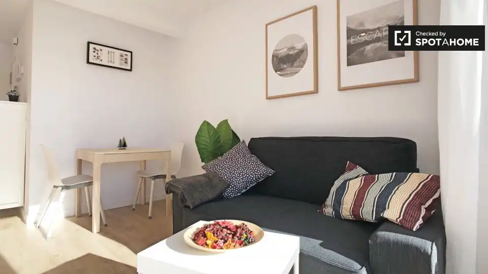 Room in Colina