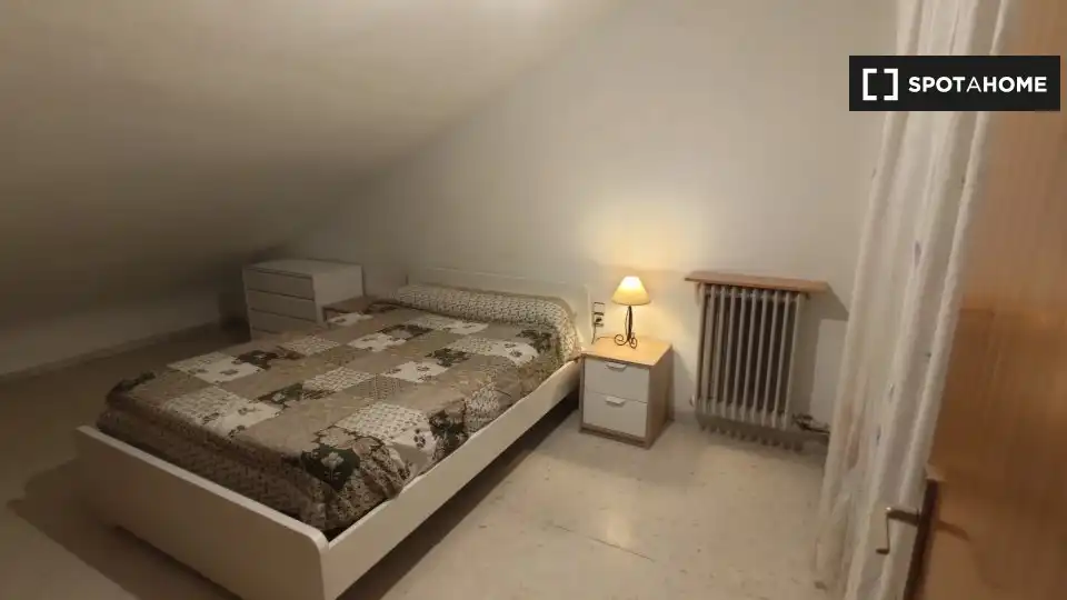 Room in Avda. Federico Garcia Lorca - Nueva Estación Autobuses