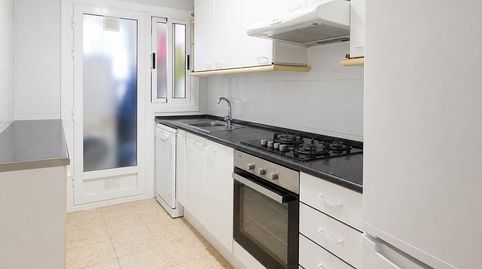 Foto 5 de Piso en venta en Calle Madrid, Ca n'Oriol, Rubí