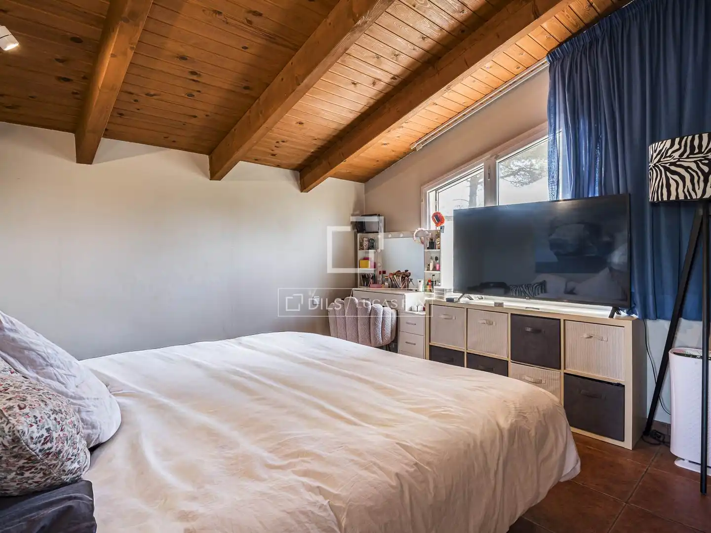 Dormitori de Casa o xalet en venda en Sant Cugat del Vallès amb Aire condicionat, Calefacció i Jardí privat