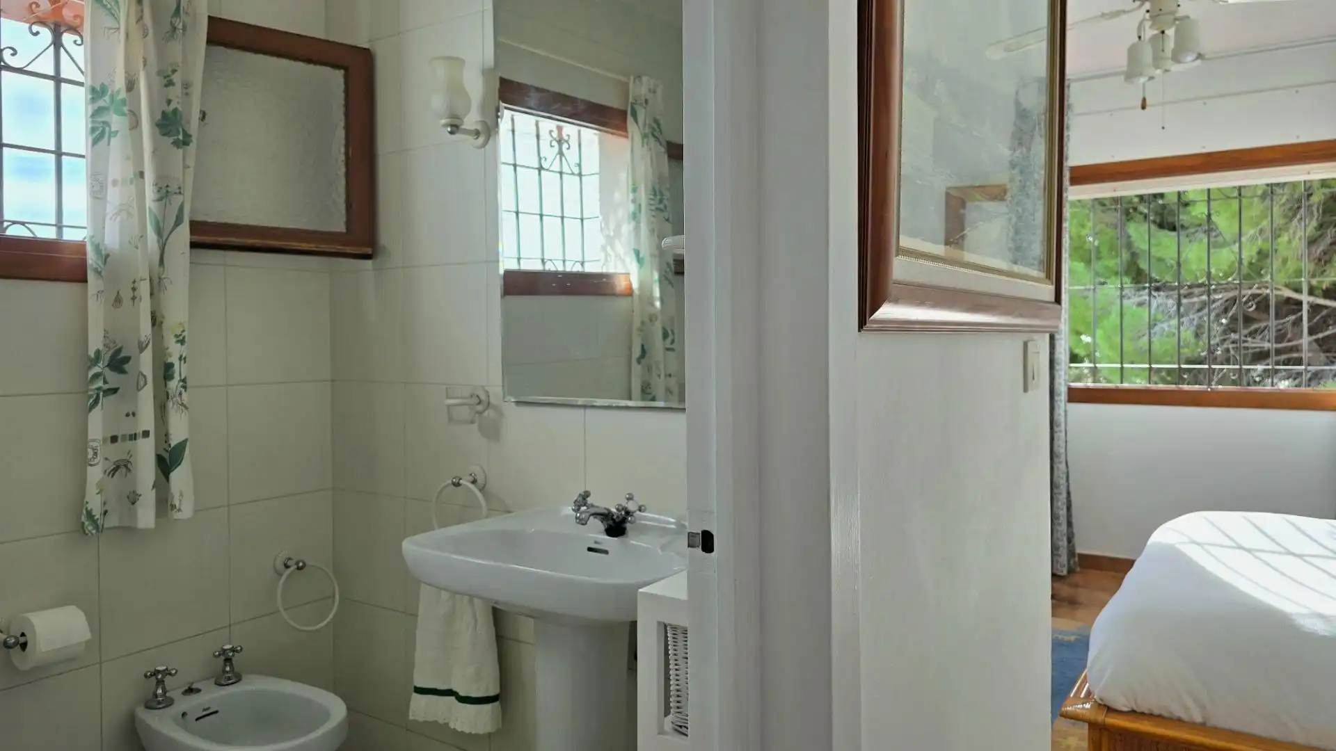 Bathroom of Houses for sale in Benalmádena  with Air Conditioner, Heating and Private garden