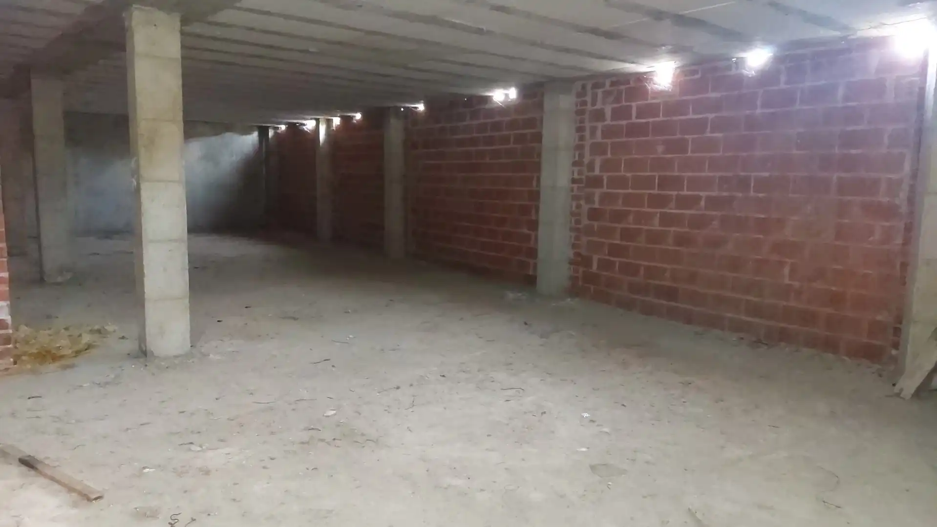 Houses for sale in N/A, -1, Miralvalle - Av. Virgen del Puerto - La Data