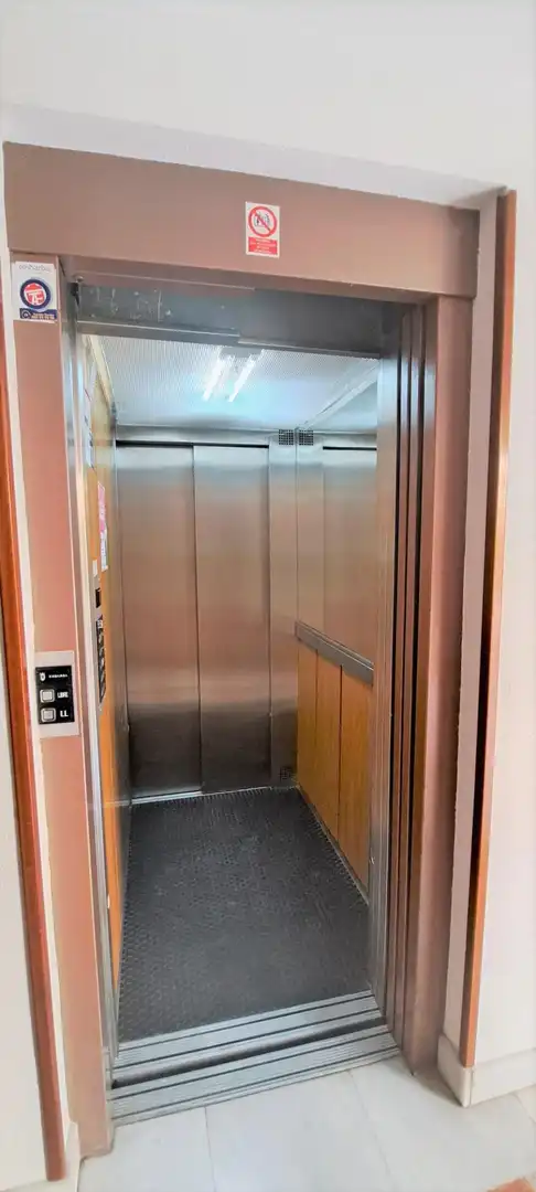 Dúplex de lloguer en Granada amb Aire condicionat i Traster
