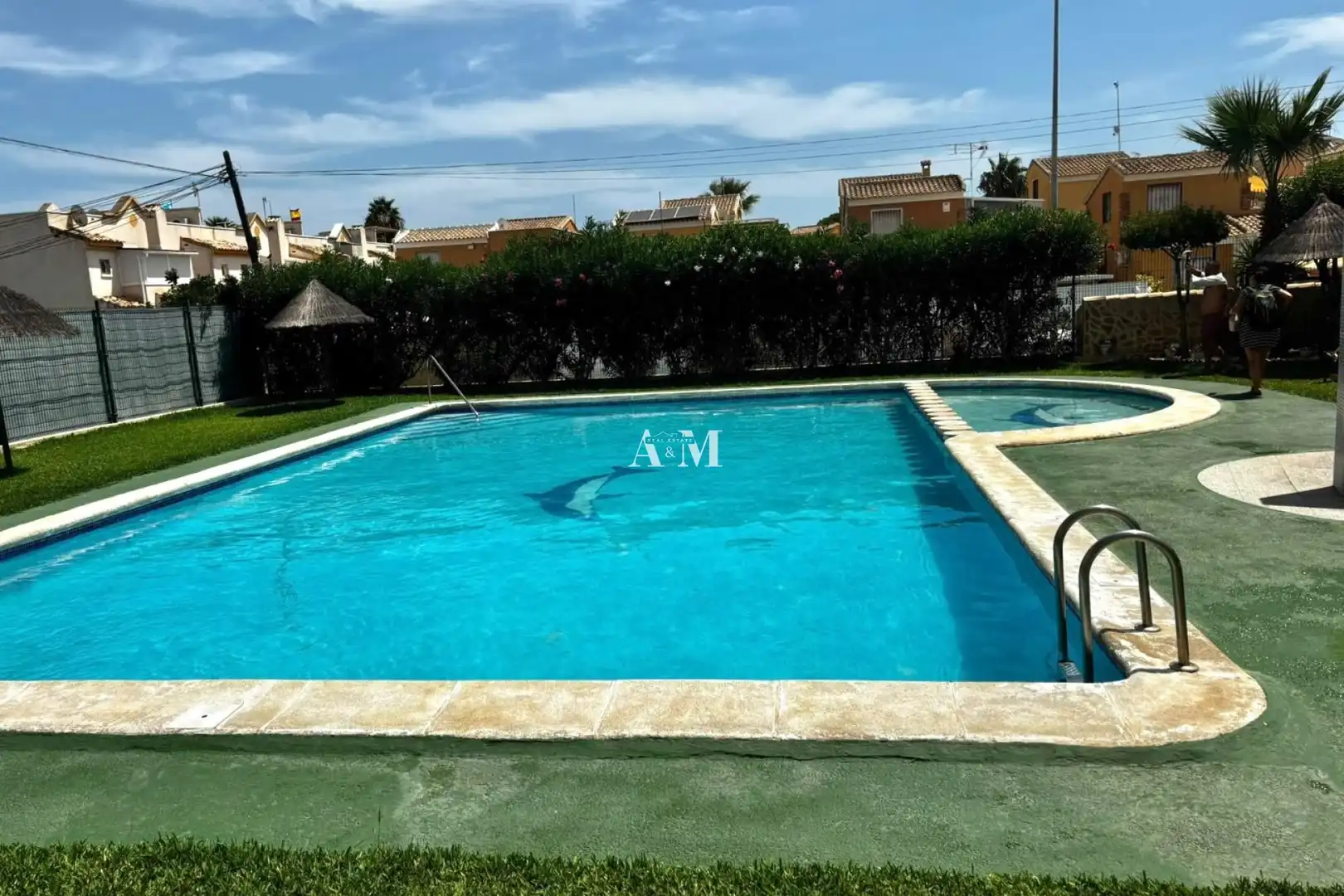 Swimming pool of Houses for rent in Torrevieja  with Air Conditioner, Heating and Private garden