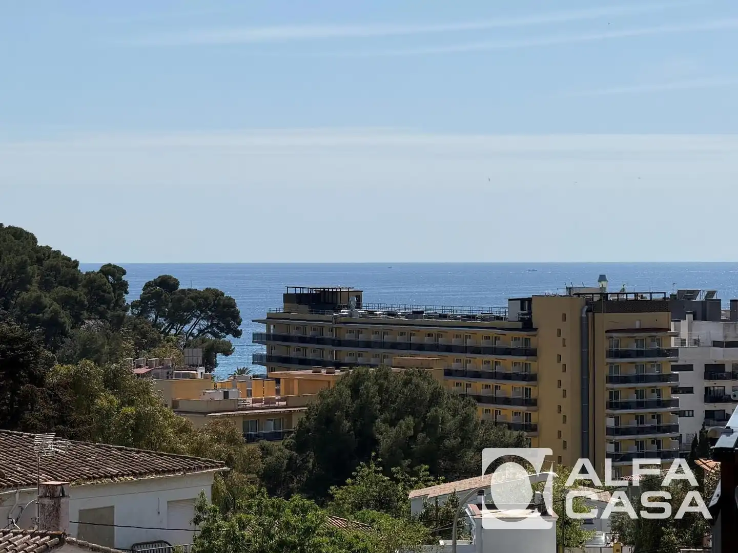 Außenansicht von Wohnung zum Verkauf in Lloret de Mar mit Klimaanlage, Heizung und Terrasse
