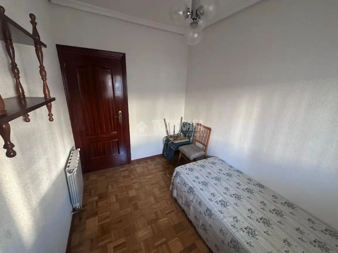 Piso en venta en C. Margaritas, Centro