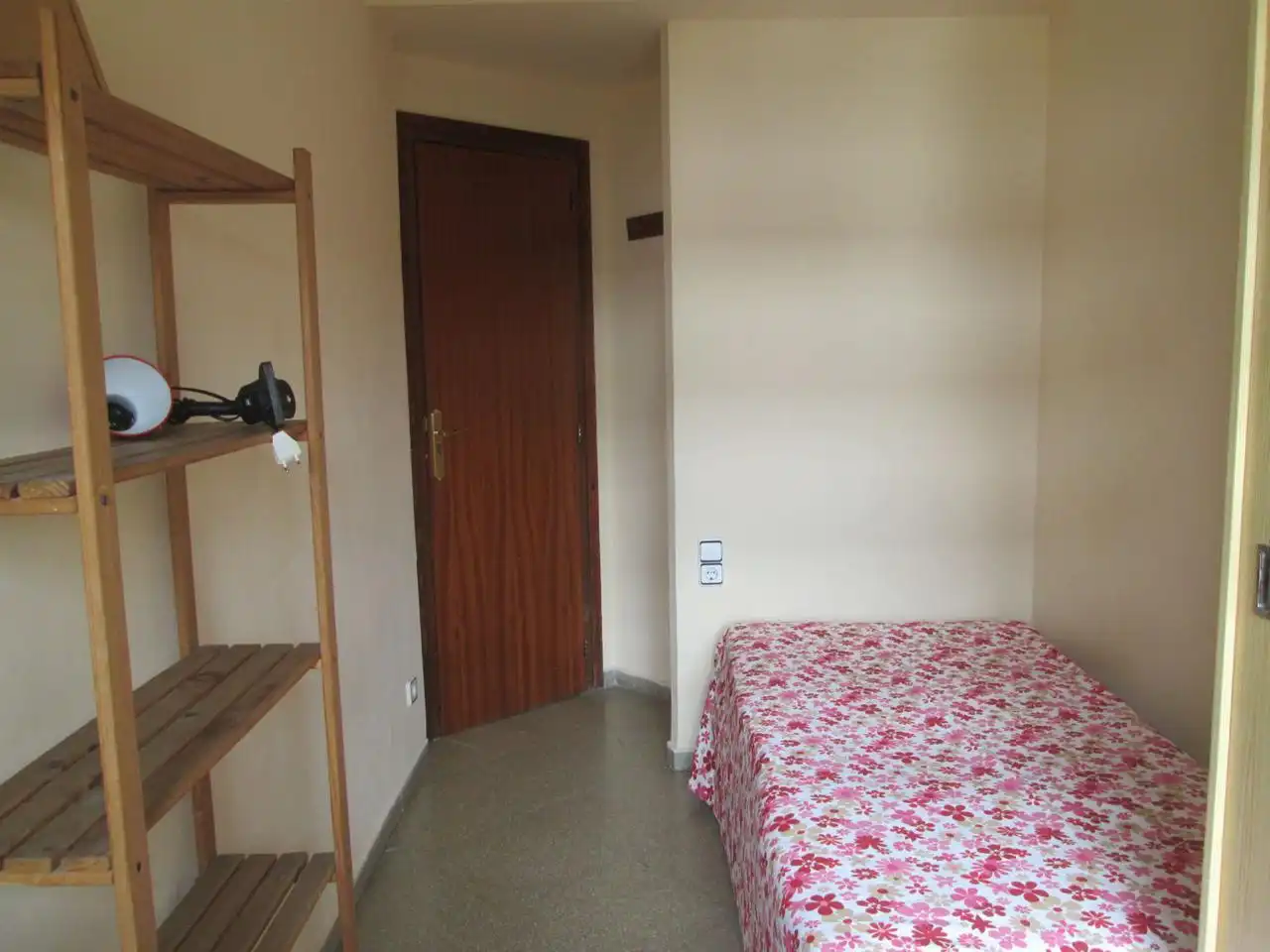 Habitación de Piso de alquiler en Valencia
