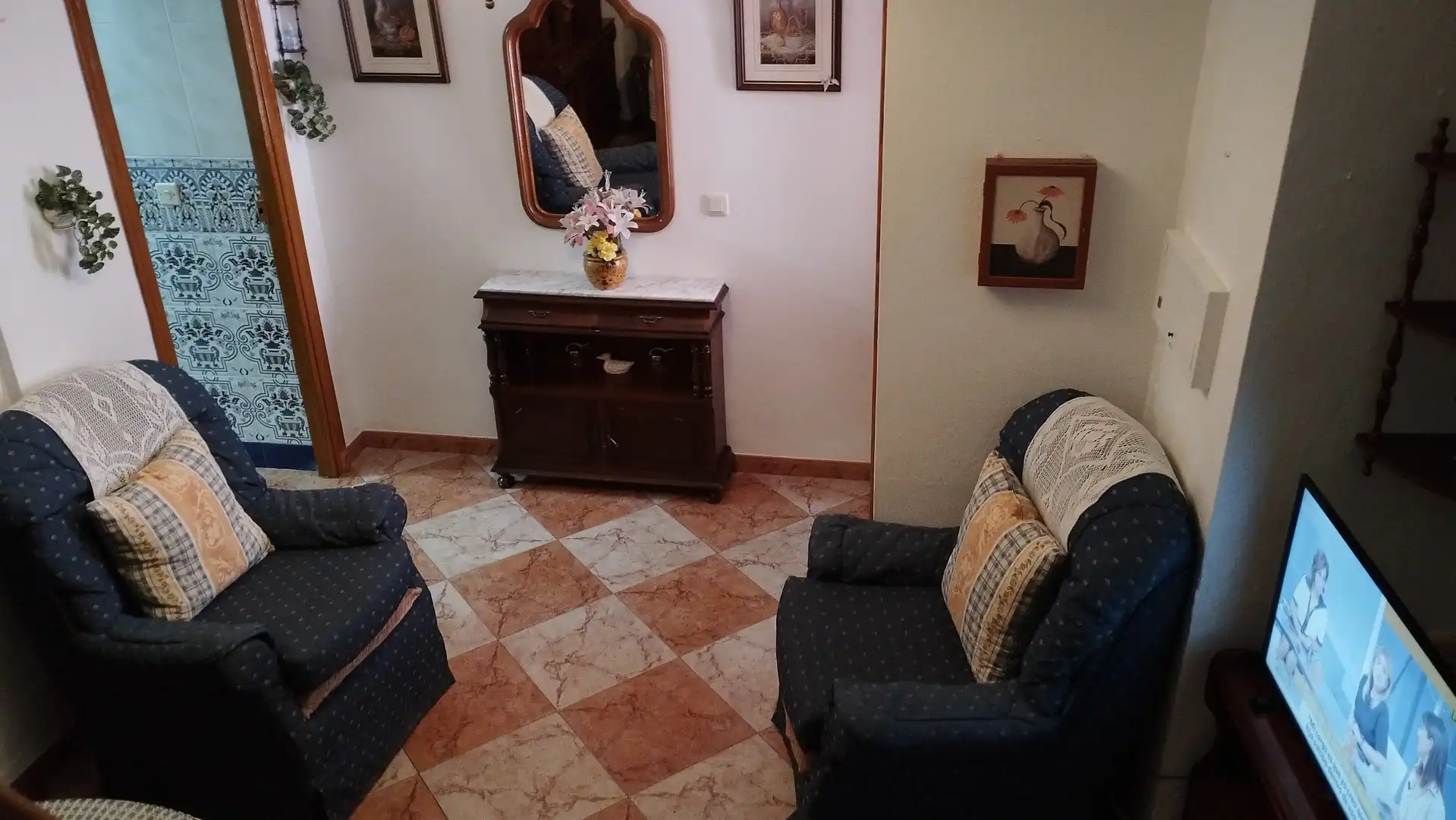 Sala d'estar de Casa o xalet en venda en Zuheros amb Moblat i Rentadora