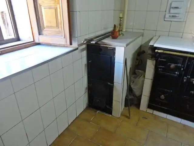 Cocina de Casa o chalet en venta en Huerta de Arriba con Calefacción, Trastero y Amueblado