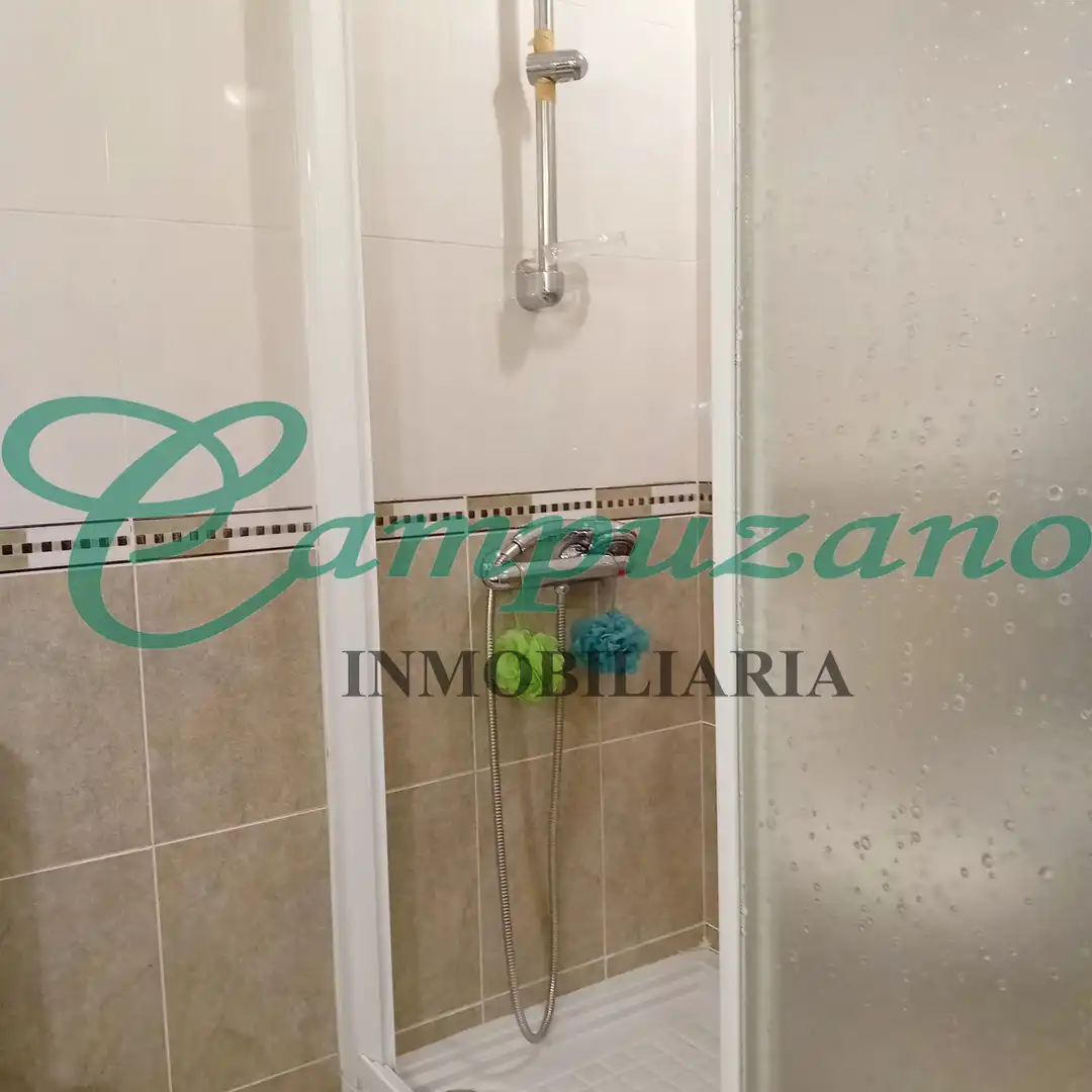 Badezimmer von Wohnung zum Verkauf in Torrejón de la Calzada mit Terrasse, Möbliert und Balkon