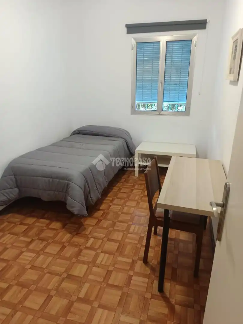 Flat with terrace to rent in Sur, imagen 14