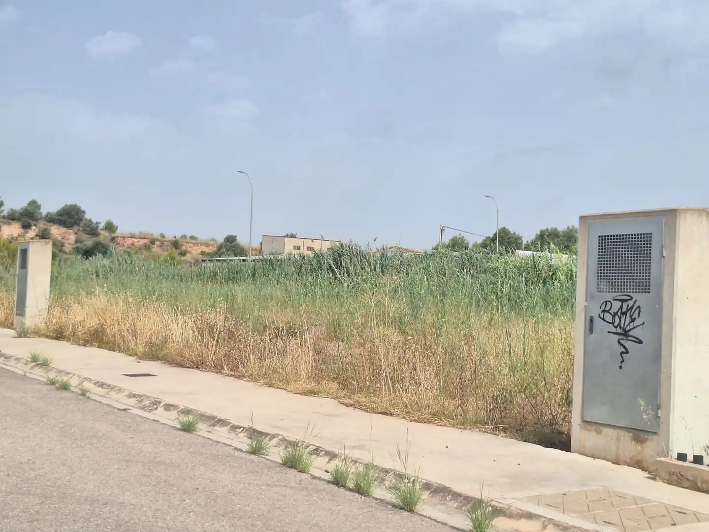 Terreno industrial en venta en Montroi / Montroy, imagen 4