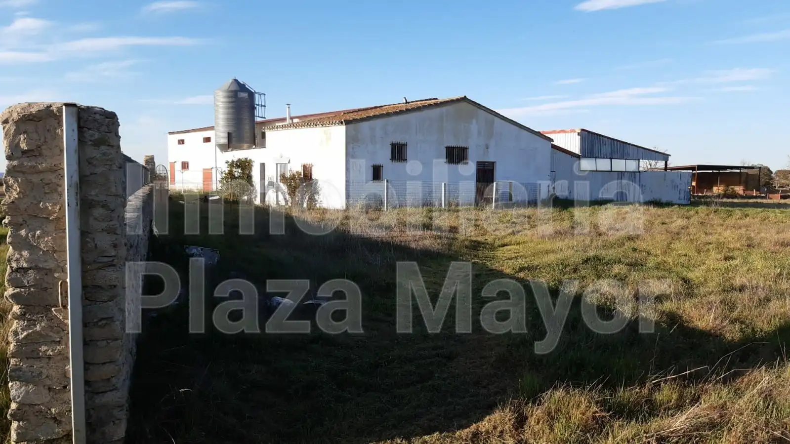 Terreny industrial en venda en El Manzano 