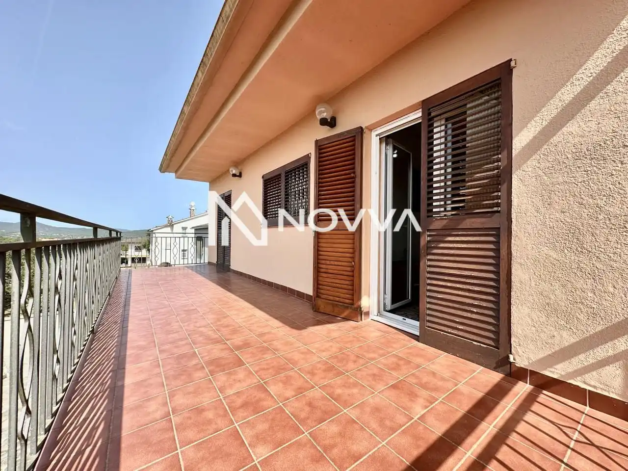 Vista exterior de Casa o xalet en venda en Palafolls amb Jardí privat