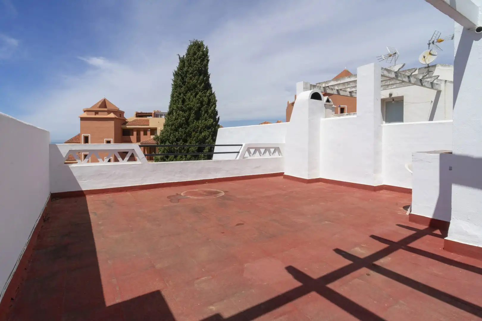 Terraza de Casa adosada en venta en Marbella con Jardín privado, Terraza y Piscina