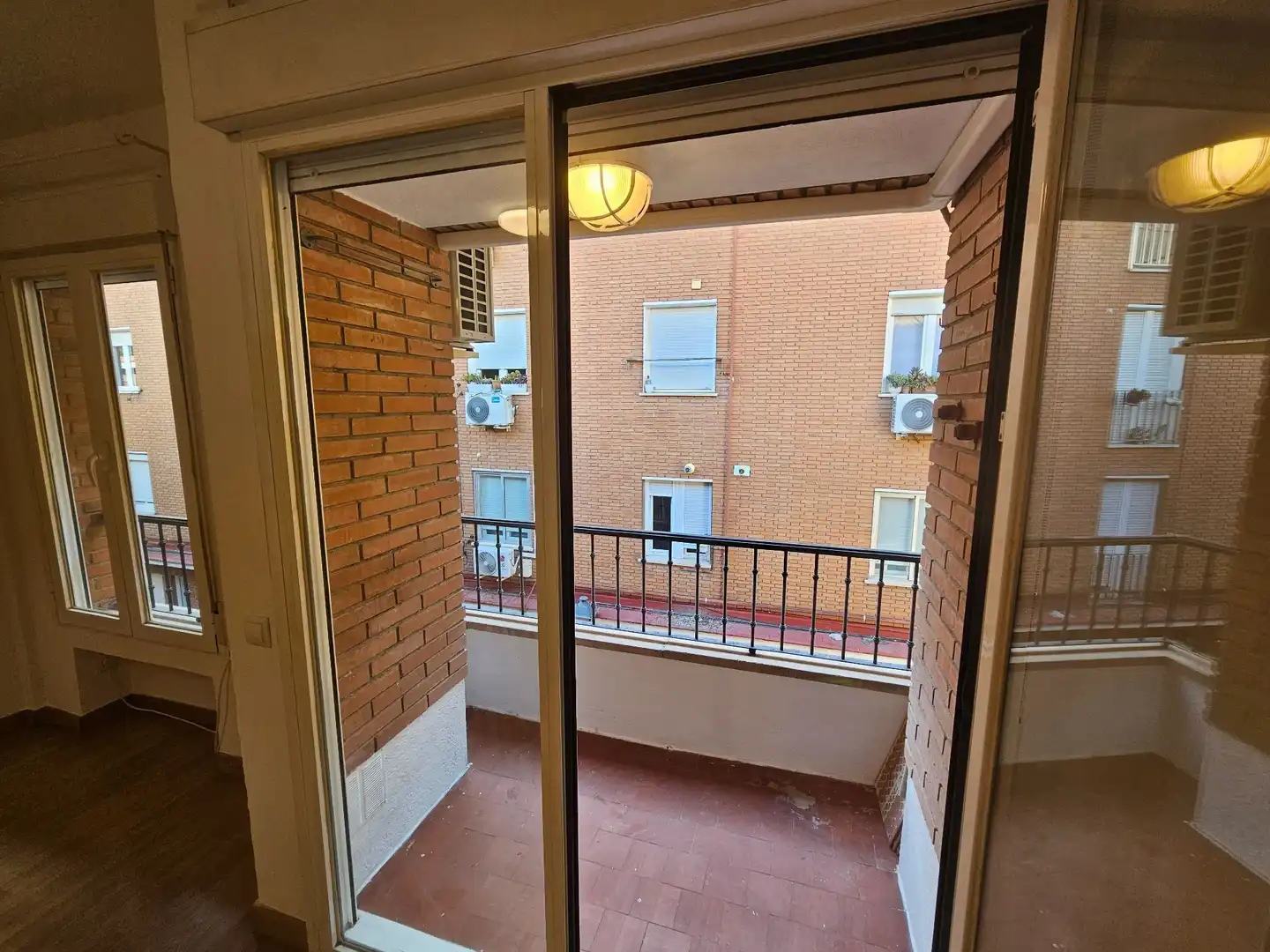 Balcony of Apartments for rent in Madrid  with Air Conditioner, Heating and Terrace