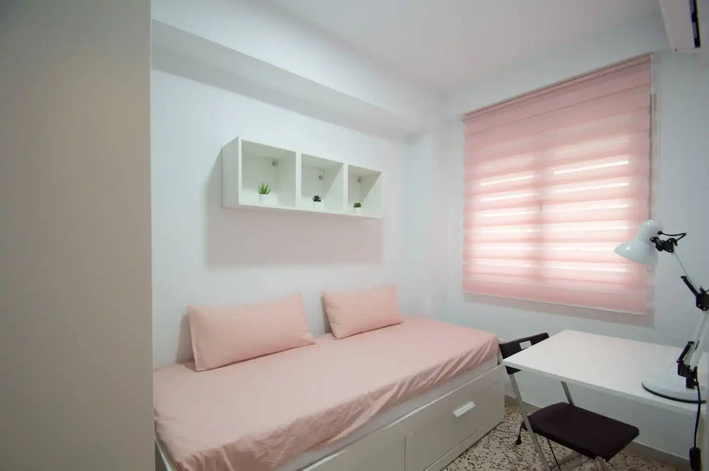 Flat with lift to rent in Ciudad Jardín - Tagarete - El Zapillo, imagen 19