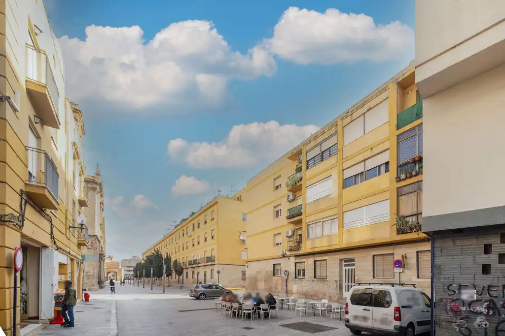 Vista exterior de Local en venta en Alicante / Alacant