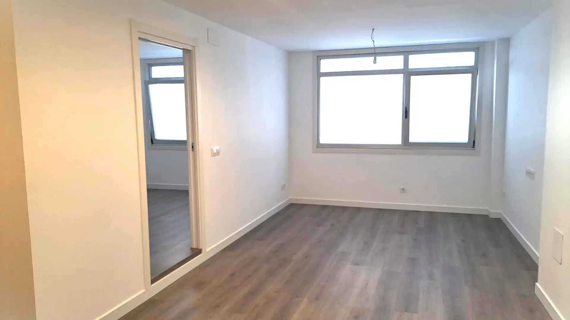 Bedroom of Office for rent in A Coruña Capital   with Internet