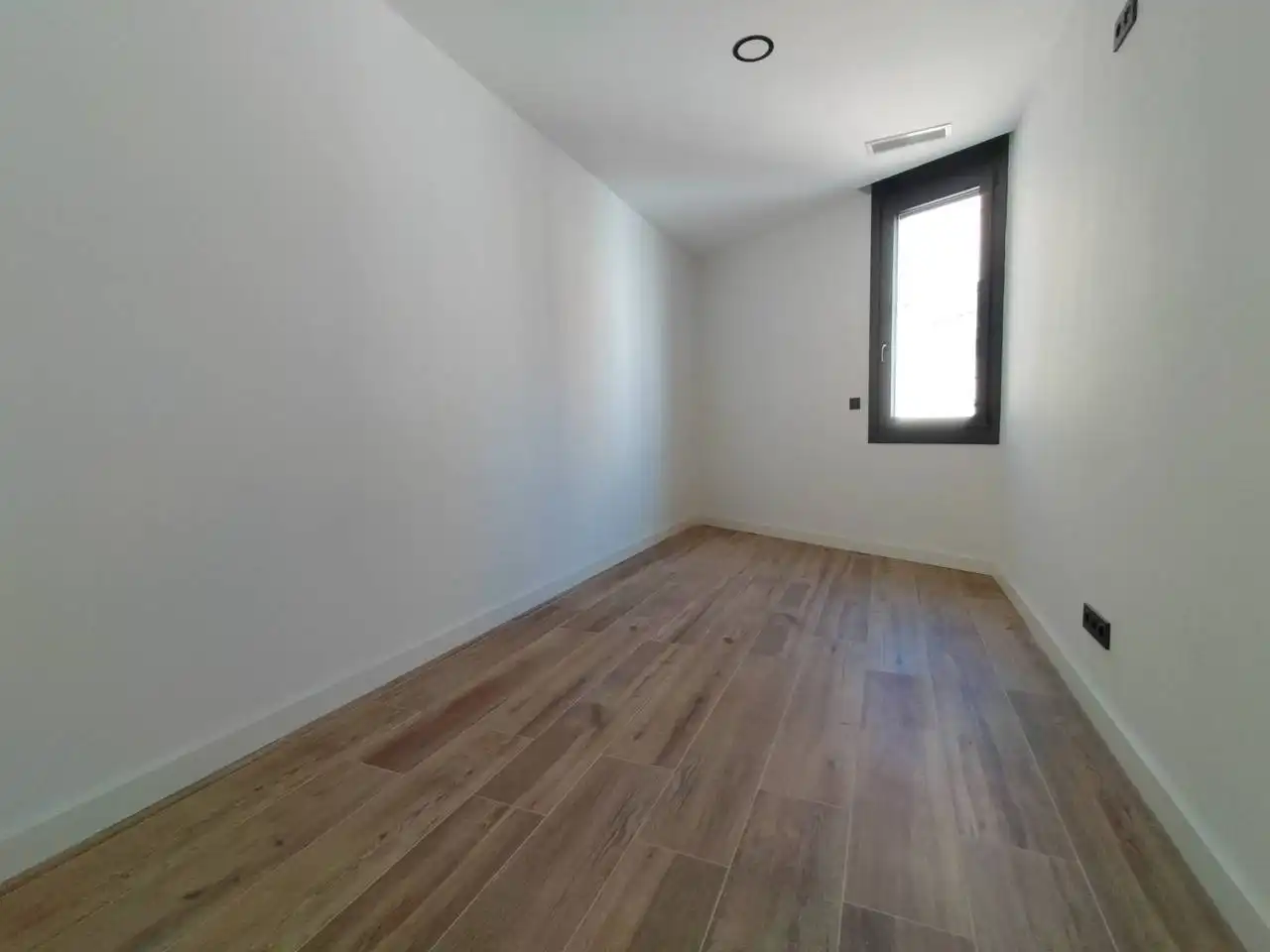 Habitación de Piso en venta en Terrassa con Aire acondicionado y Balcón