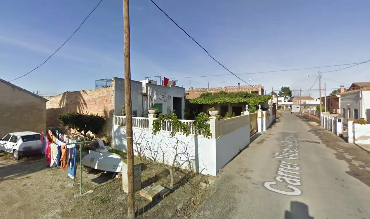 Casa adosada en venda en Deltebre