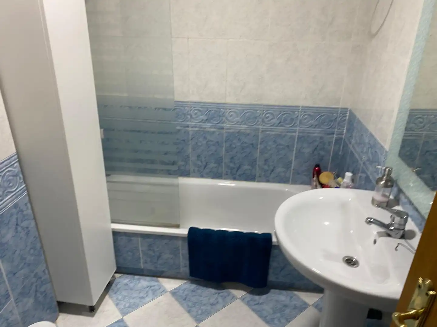 Bathroom of Flat for sale in Ciudad Real  with Heating, Terrace and Storage room