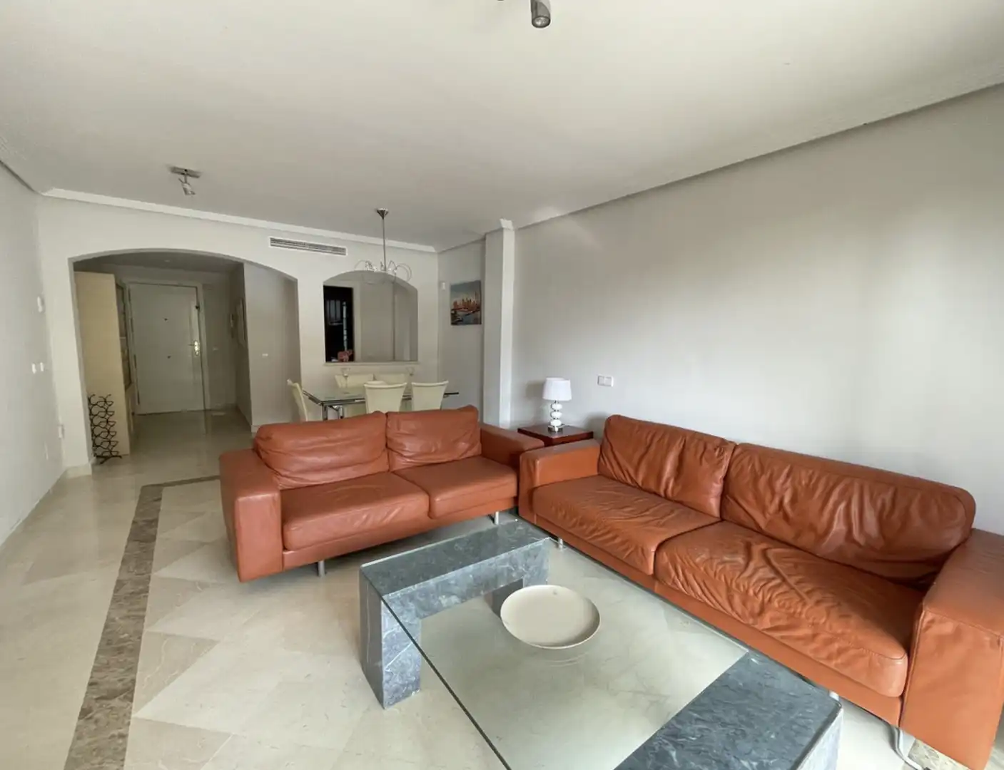 Sala de estar de Apartamento en venta en Benahavís con Aire acondicionado, Calefacción y Terraza