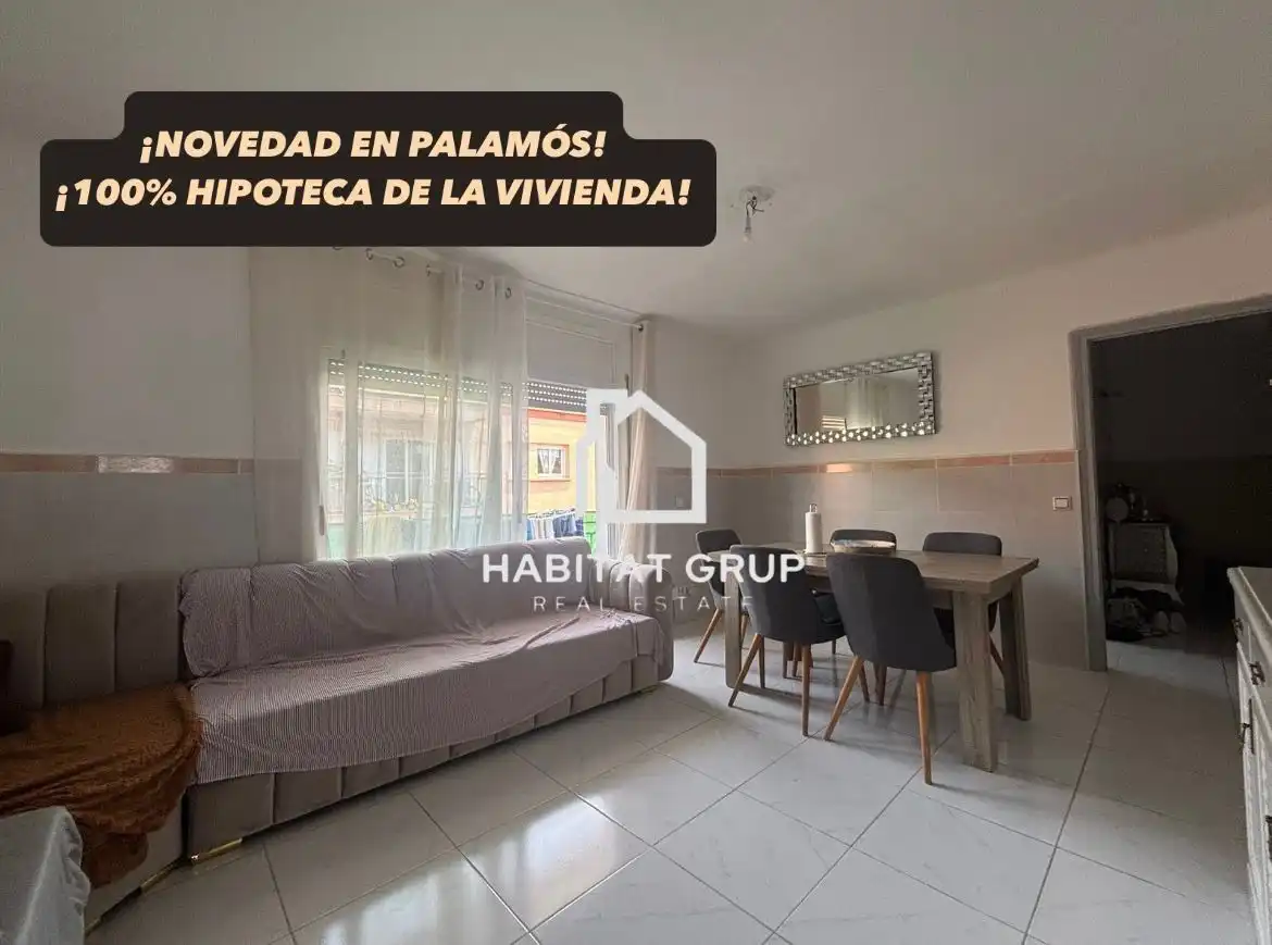Sala de estar de Piso en venta en Palamós con Terraza