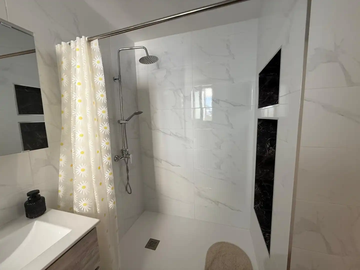 Bathroom of Flat for sale in El Campello  with Balcony