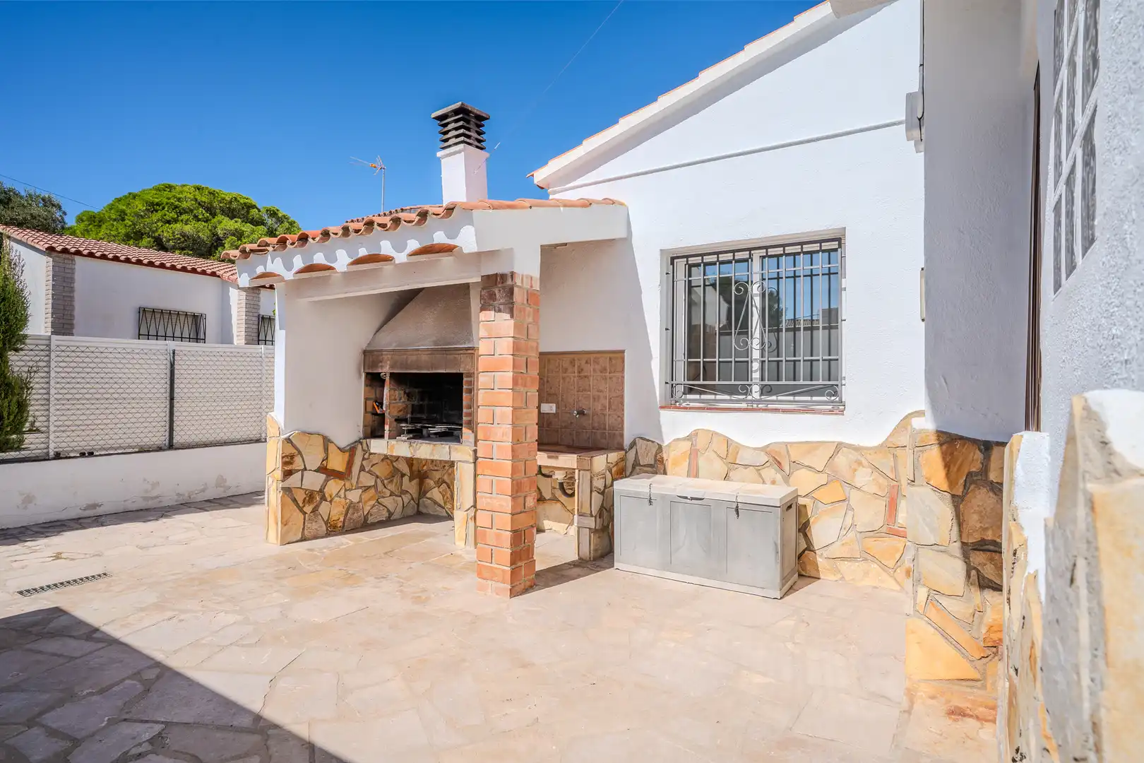 Vista exterior de Casa o chalet en venta en L'Ametlla de Mar  con Aire acondicionado, Calefacción y Terraza