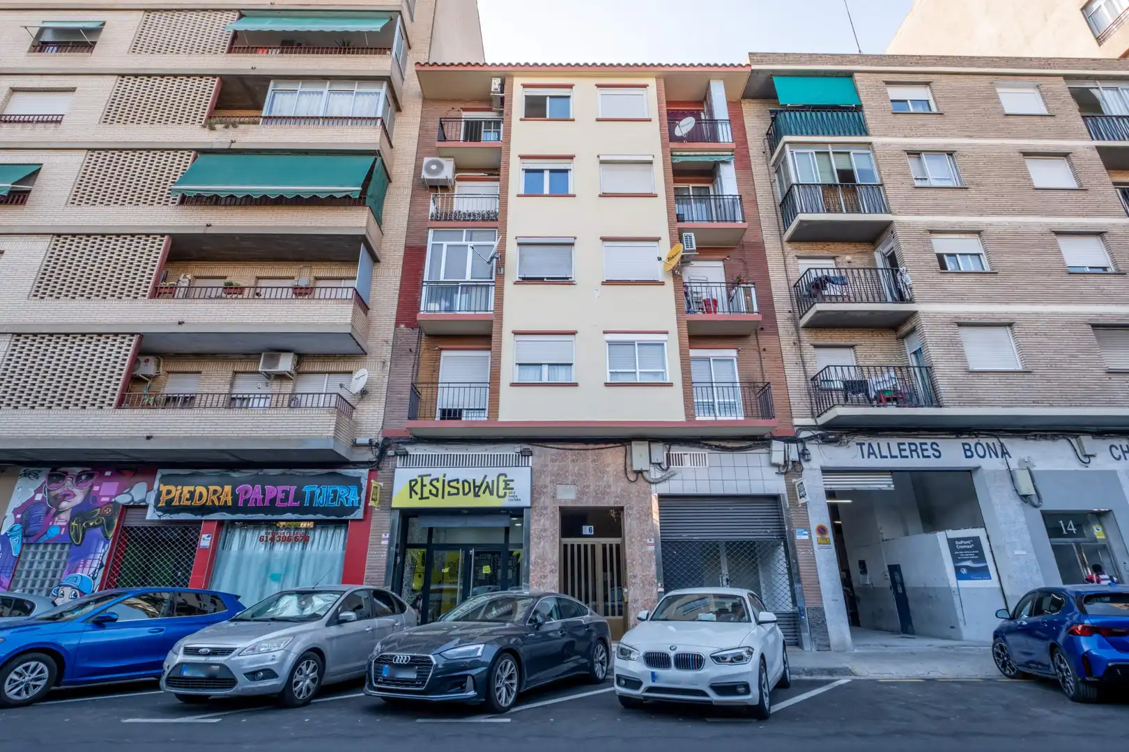 Pis en venda a Calle REINO, 16, La Almozara
