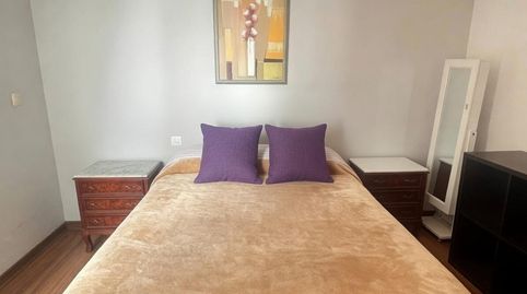 Foto 4 de Piso en venta en Calle Bermudez Castro, 63, HUCA - La Cadellada, Oviedo