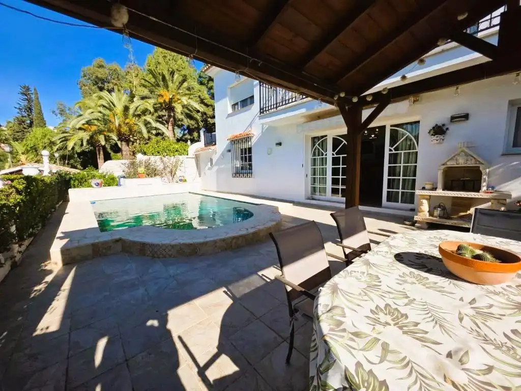 Jardí de Casa o xalet en venda en Málaga amb Aire condicionat, Jardí privat i Terrassa