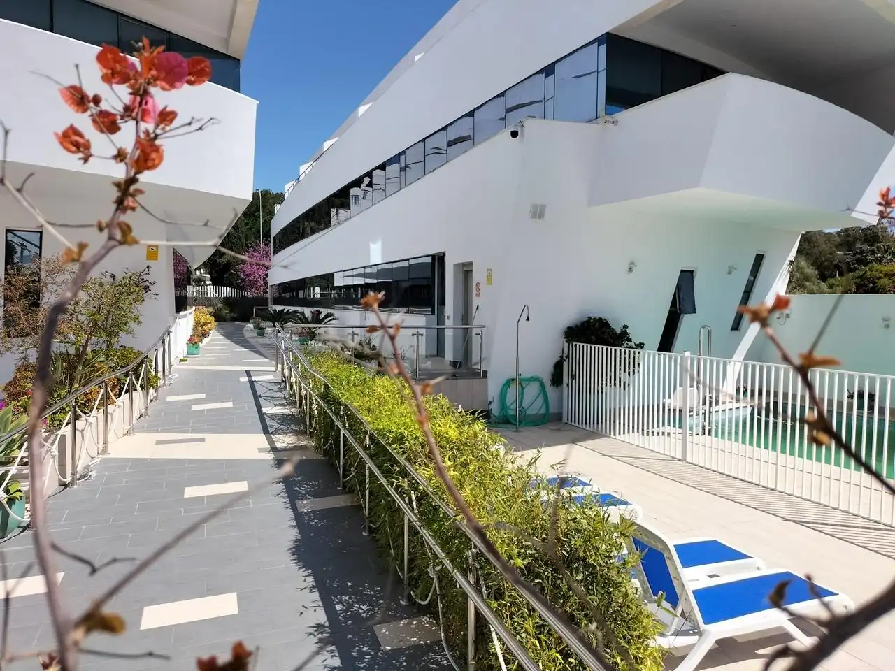 Commercial properties for sale in Las Redes