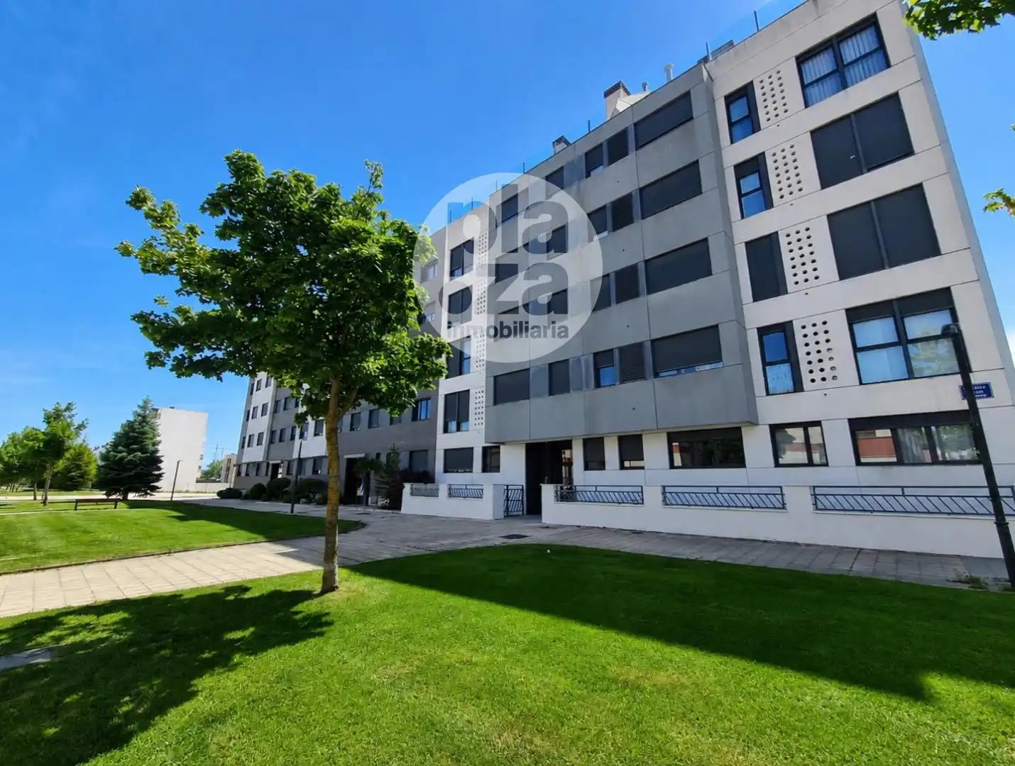 Exterior view of Flat for sale in Burgos  with Heating, Terrace and Storage room