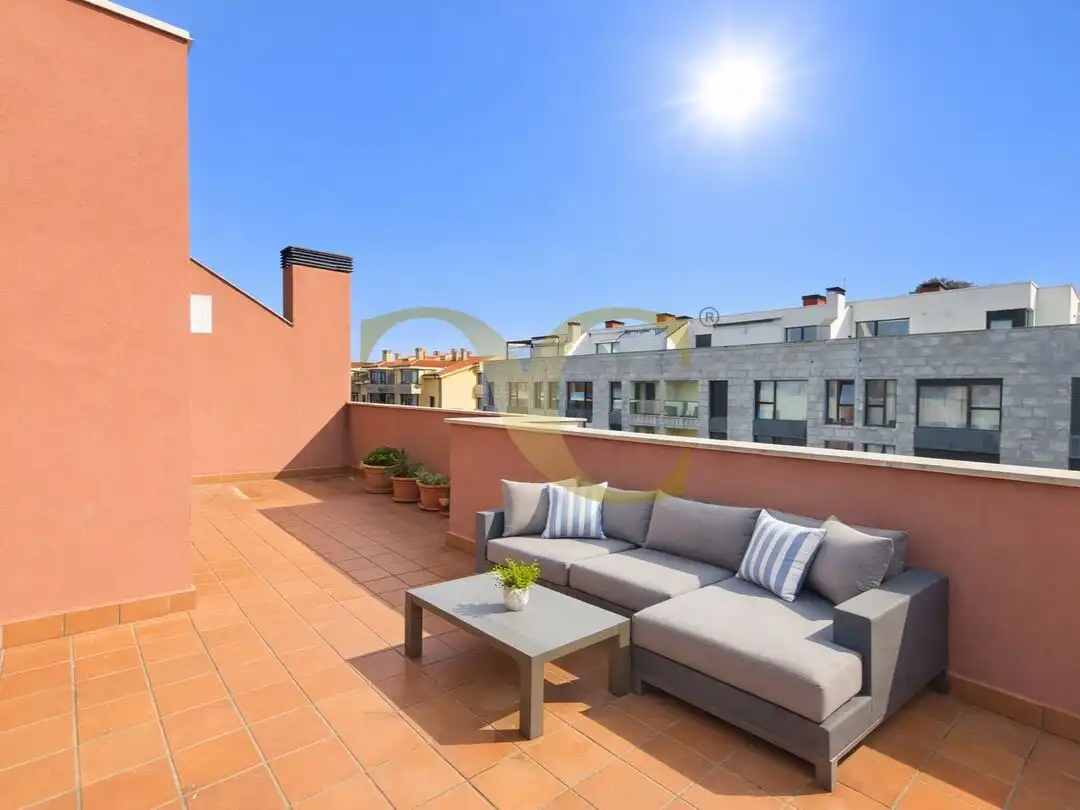 Terrasse von Dachboden zum Verkauf in Llanes mit Heizung, Privatgarten und Terrasse