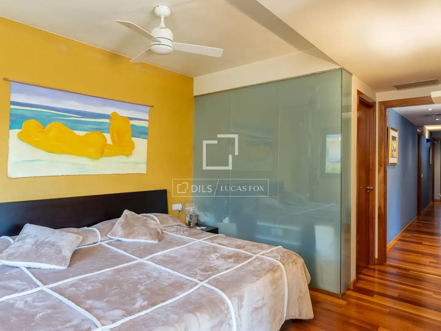 Bedroom of Houses for sale in Sarrià de Ter  with Air Conditioner, Heating and Private garden