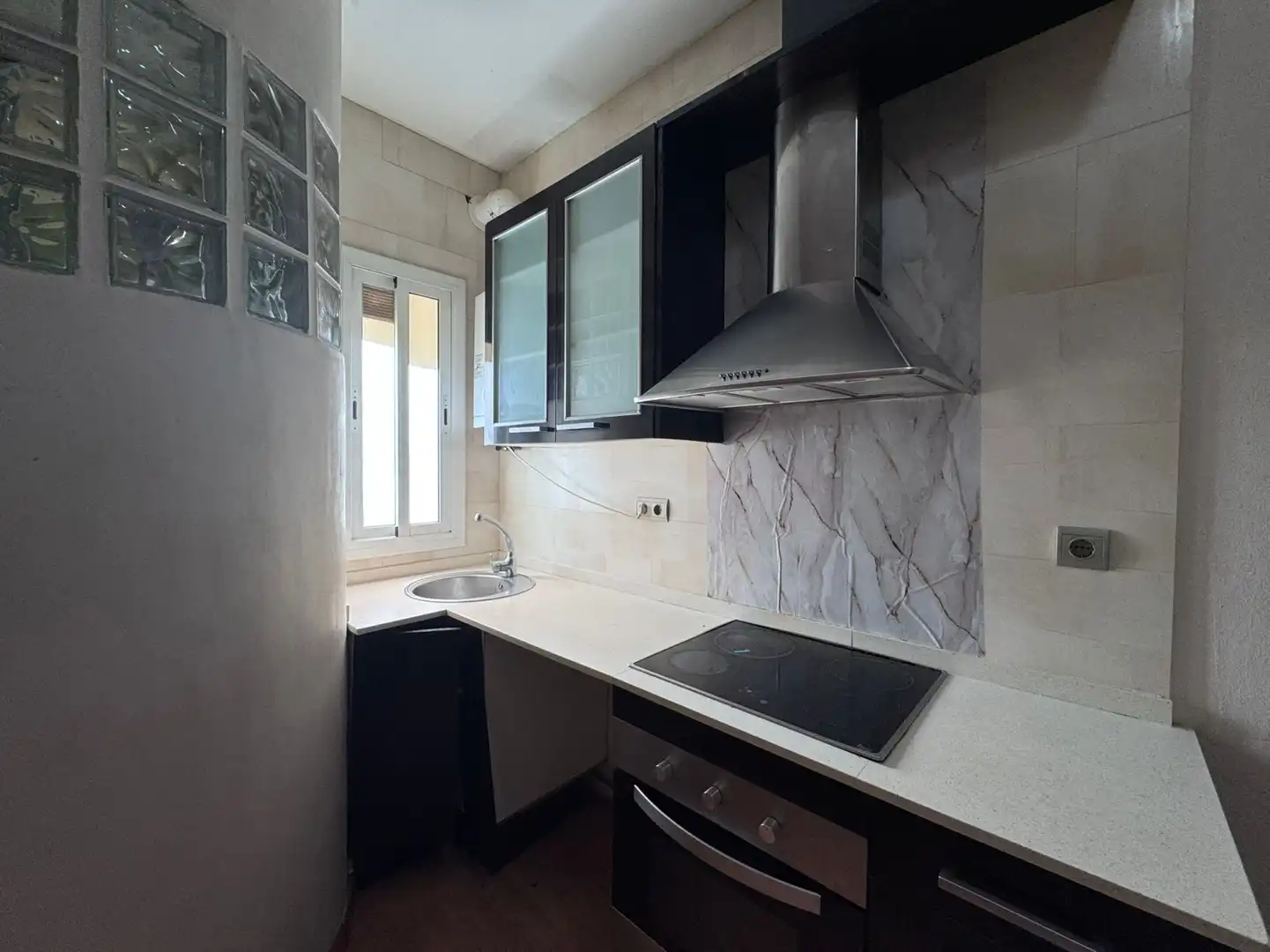 Cocina de Piso en venta en Barcelona con Parquet