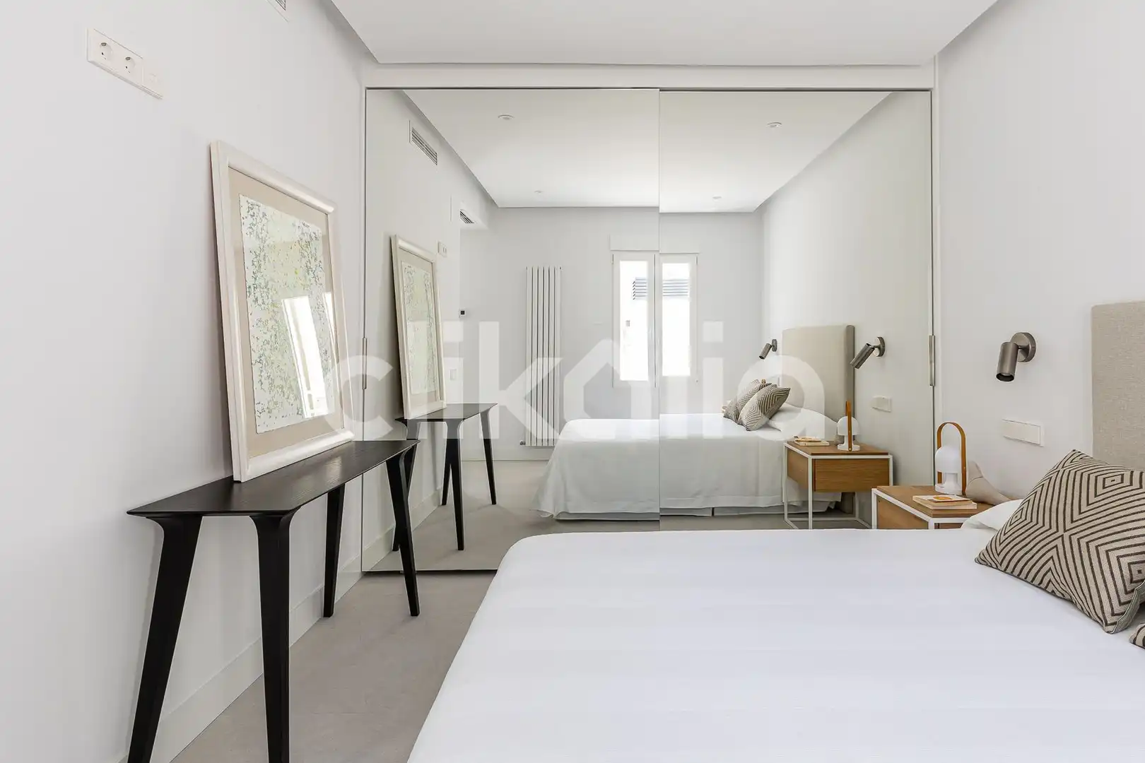 Bedroom of Attic for sale in Madrid  with Air Conditioner, Heating and Terrace