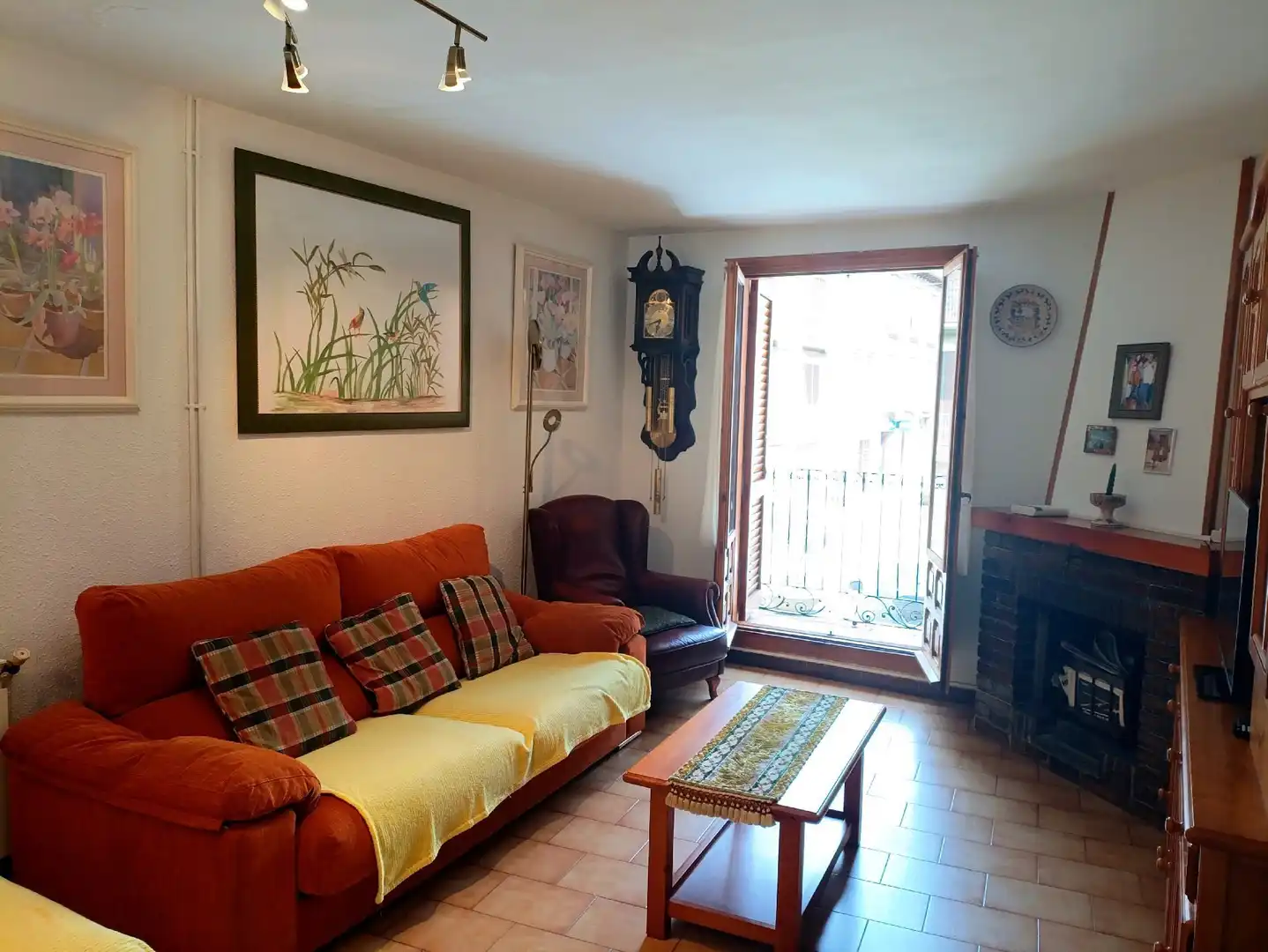 Sala d'estar de Finca rústica en venda en Campo amb Calefacció i Traster
