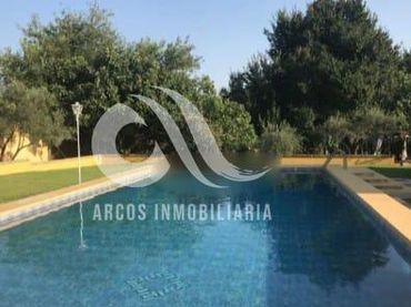 Xalet en venda a Periurbano Este - Campiña