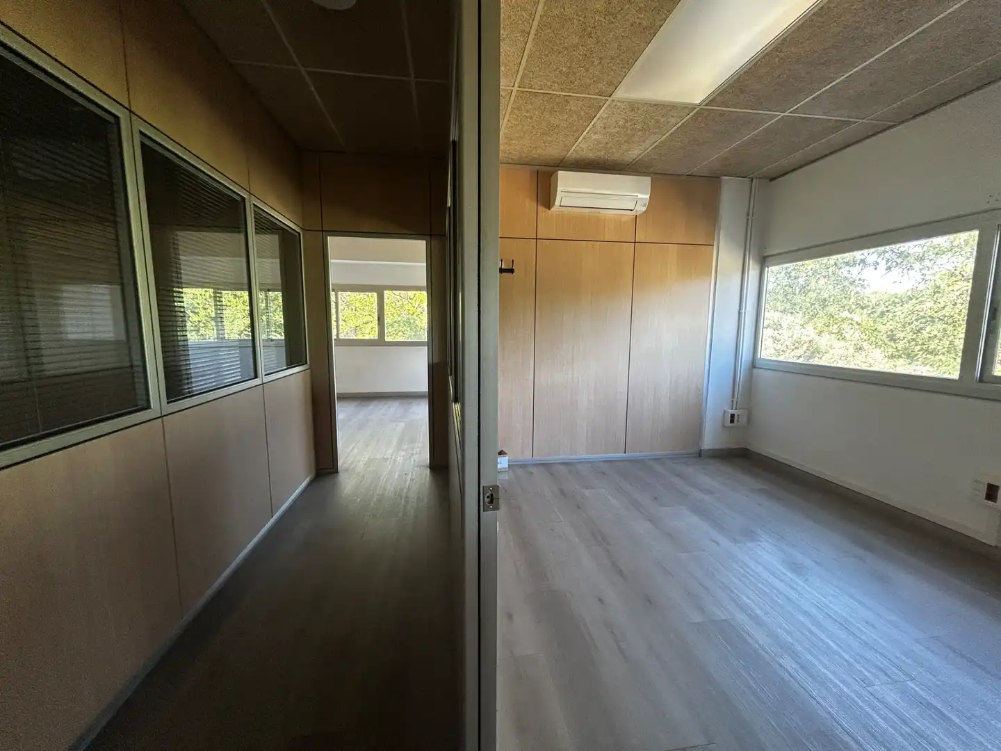 Industrial buildings for rent in Massanes