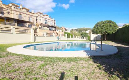 Jardí de Casa adosada en venda en Vélez-Málaga amb Terrassa i Piscina